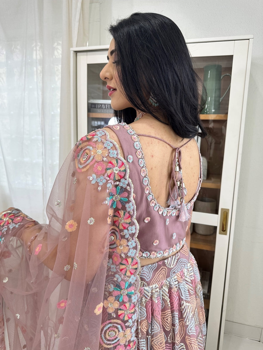 Offline Shaadi, Online Lehenga: Shruti Says 'Yes' - KALKI Fashion Blog